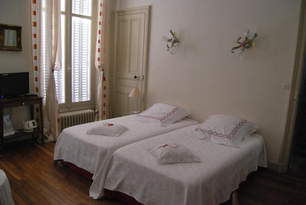 Chambre d'Hôtes L'Ambroise Troyes Quarto foto