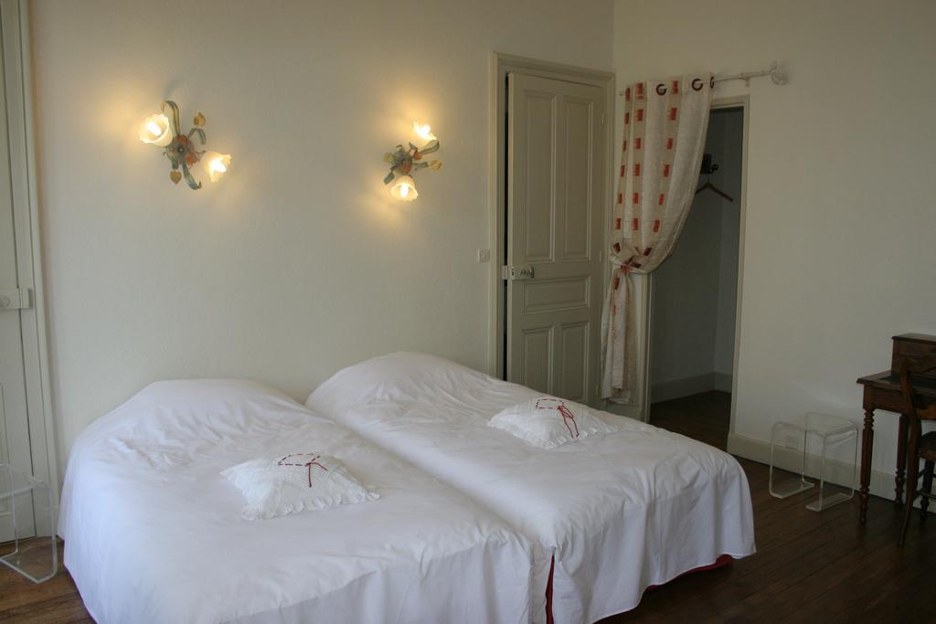 Chambre d'Hôtes L'Ambroise Troyes Exterior foto